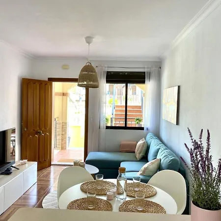 Casa Amigos Апартаменты Торевьиа