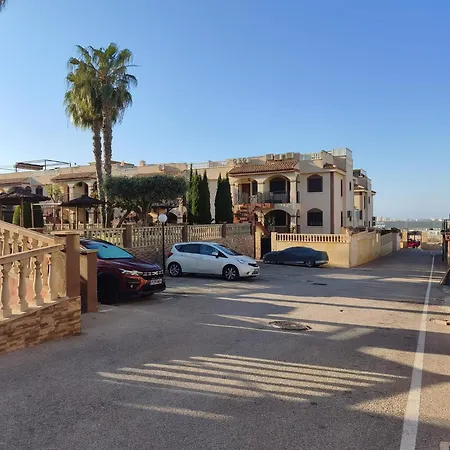 Casa Amigos Апартаменты *